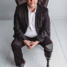 JEFFREY MANGUS AUTHOR PIC